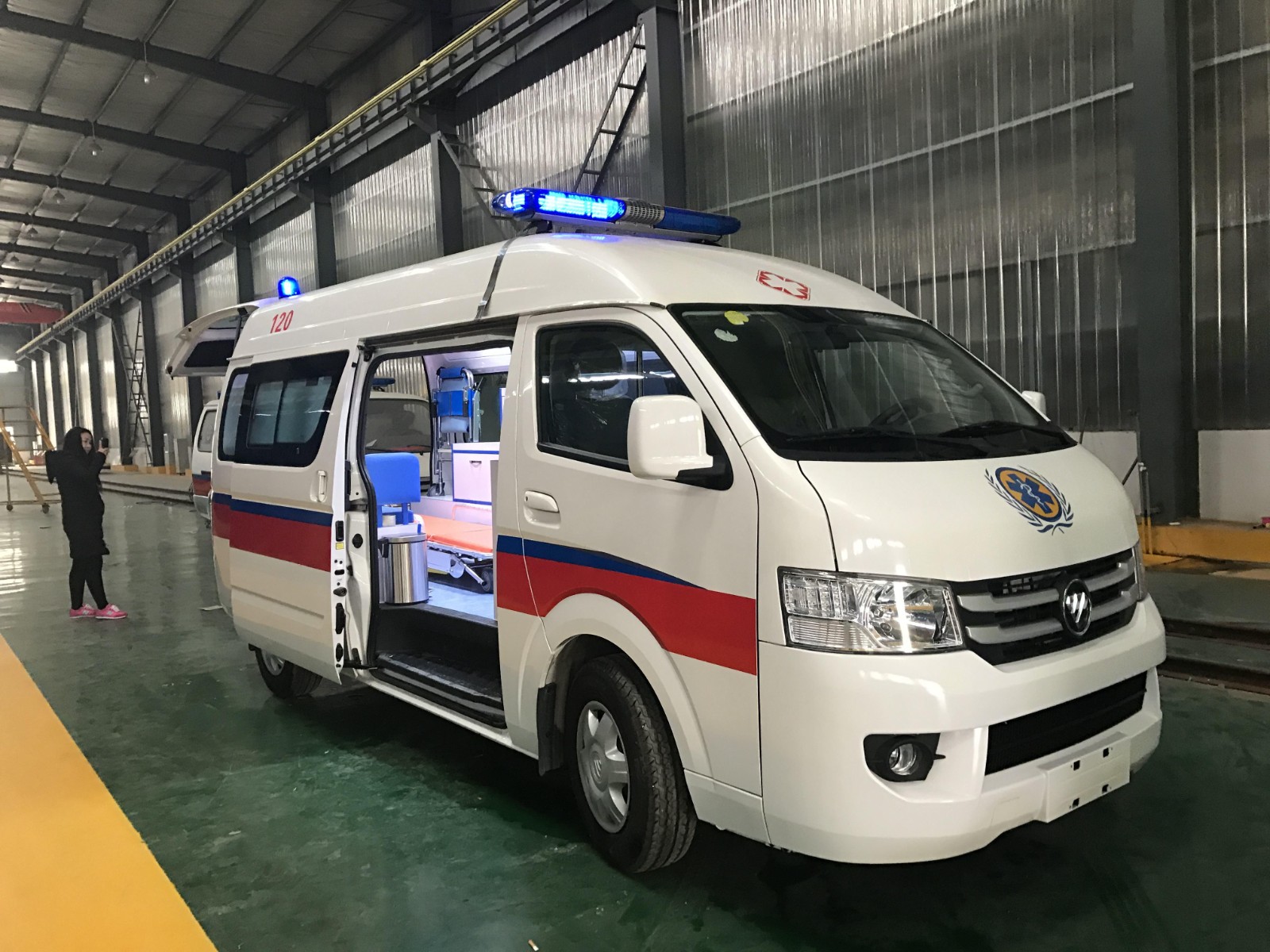 平利县救护车转院